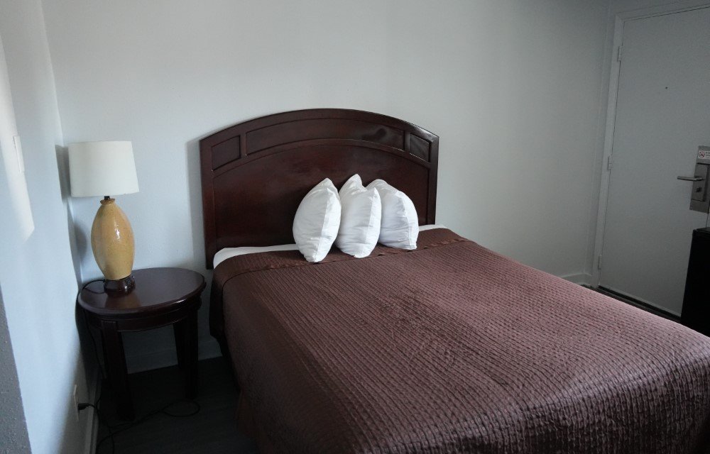 La Hacienda Motel - Seattle Slider Pictures